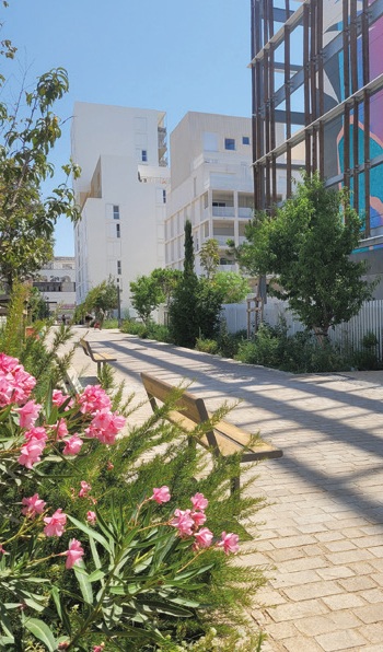 Rues et jardins livrés aux Fabriques